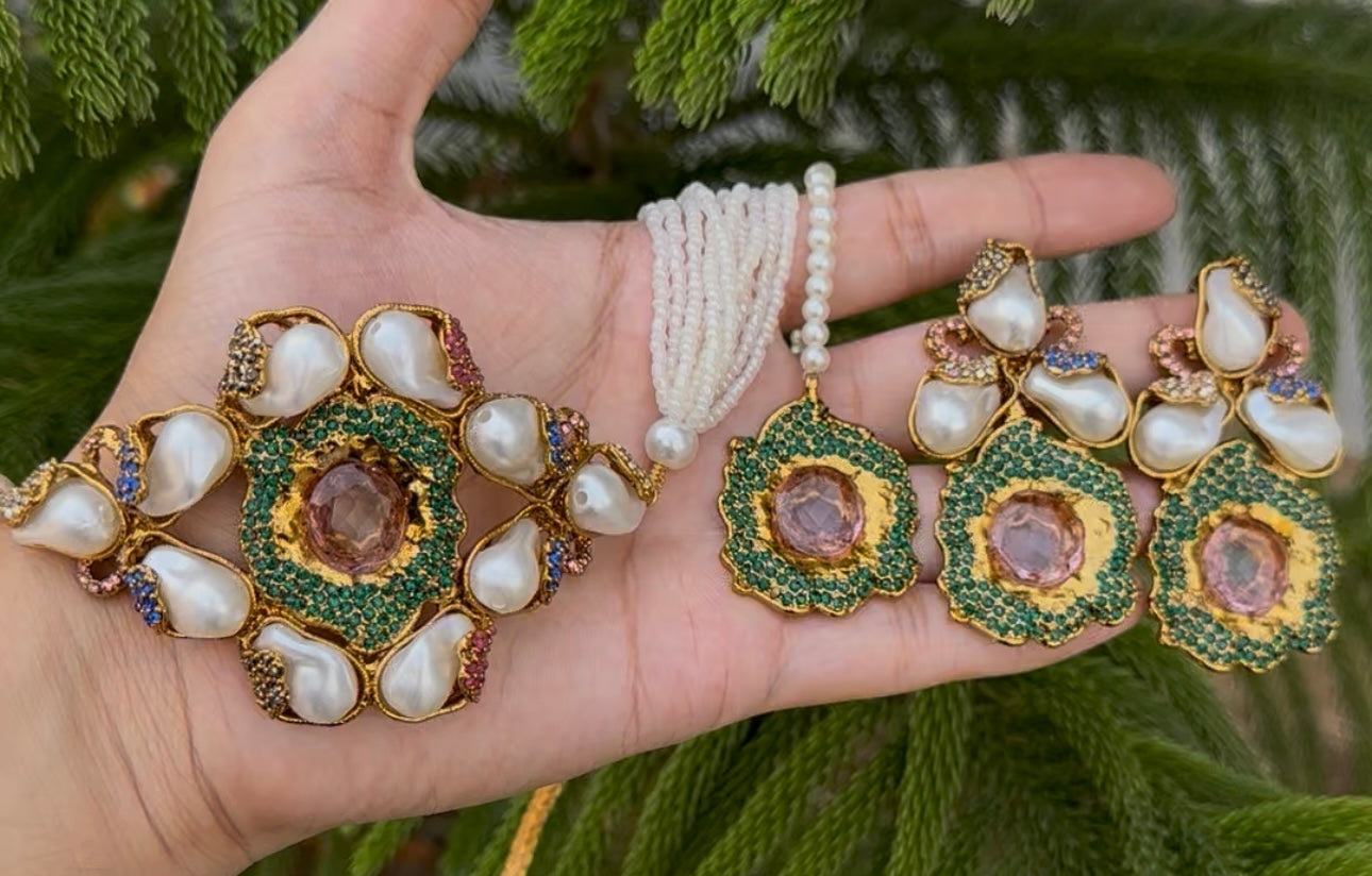 Turkish stones with Mother pearl CHOKAR Set