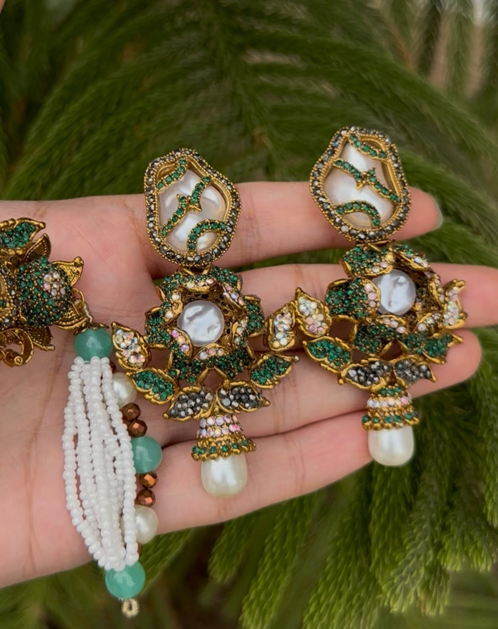 Turkish Stones Mother Pearl CHOKAR Set