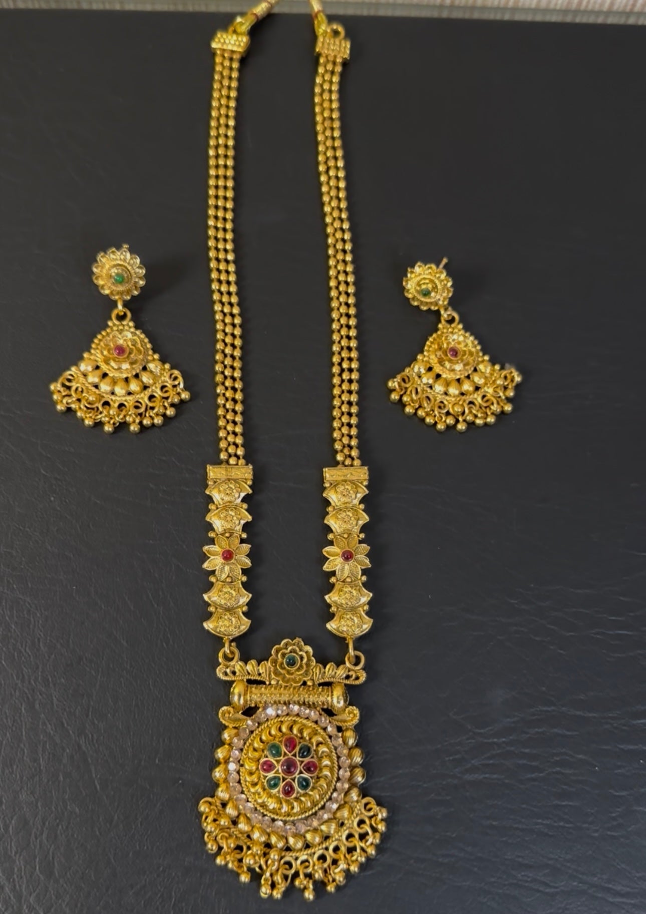 South Indian Rajwari MAALA with Earrings