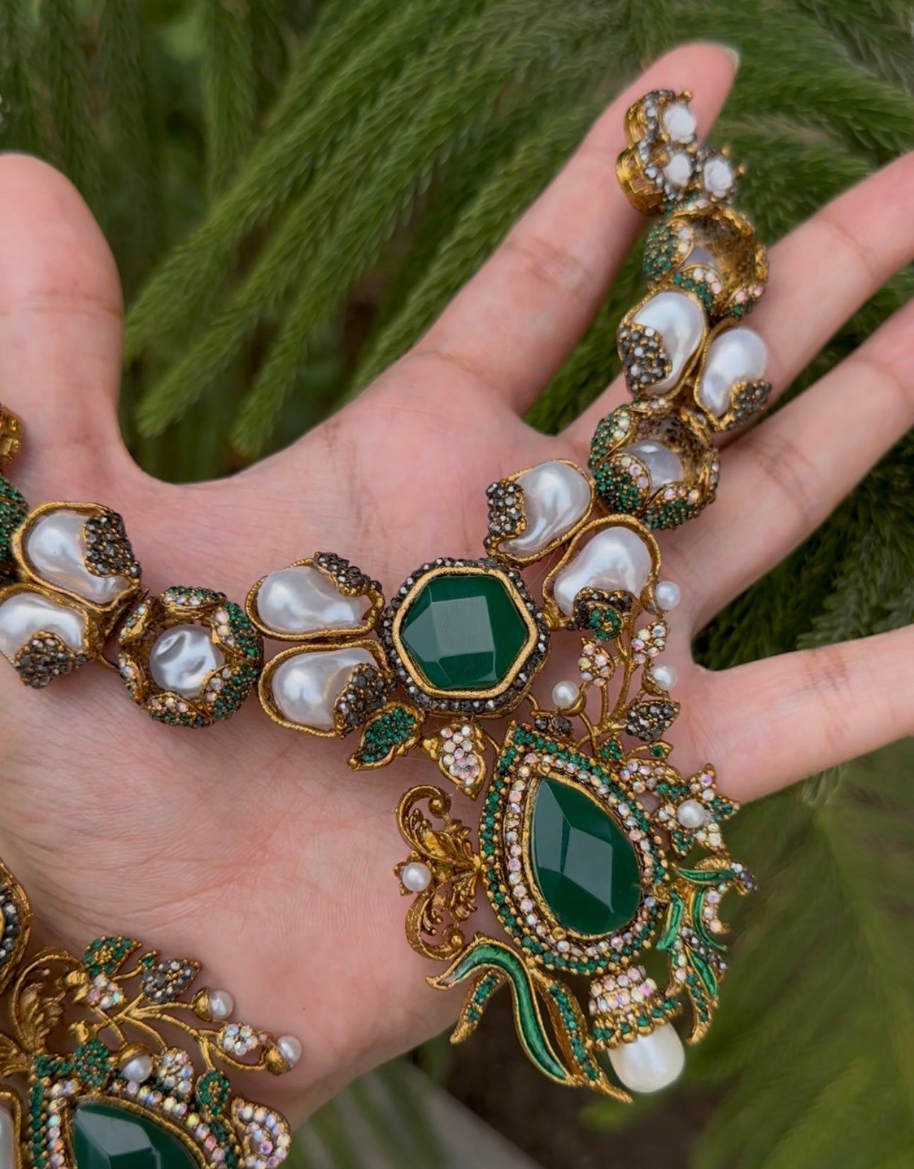 Mother Pearl Turkish Doublet Stone Necklace Set