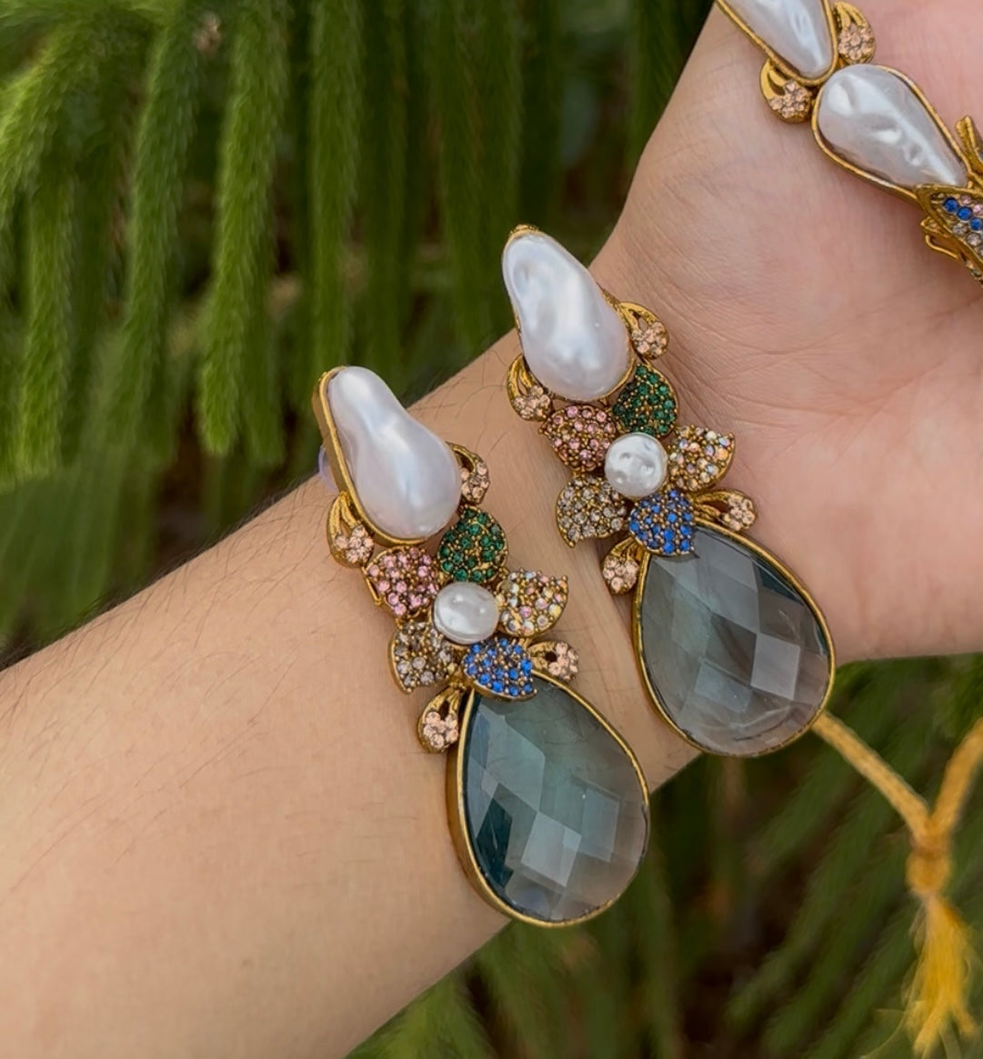 Mother Pearl With Turkish and Doublet stone Necklace Set