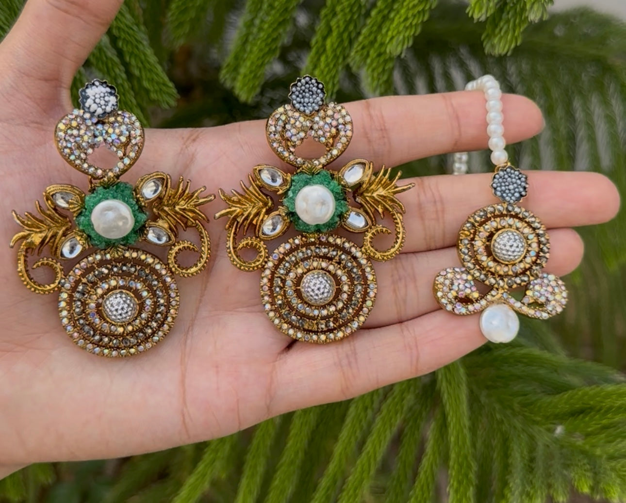 Turkish Stones with Mother pearl CHOKAR Set