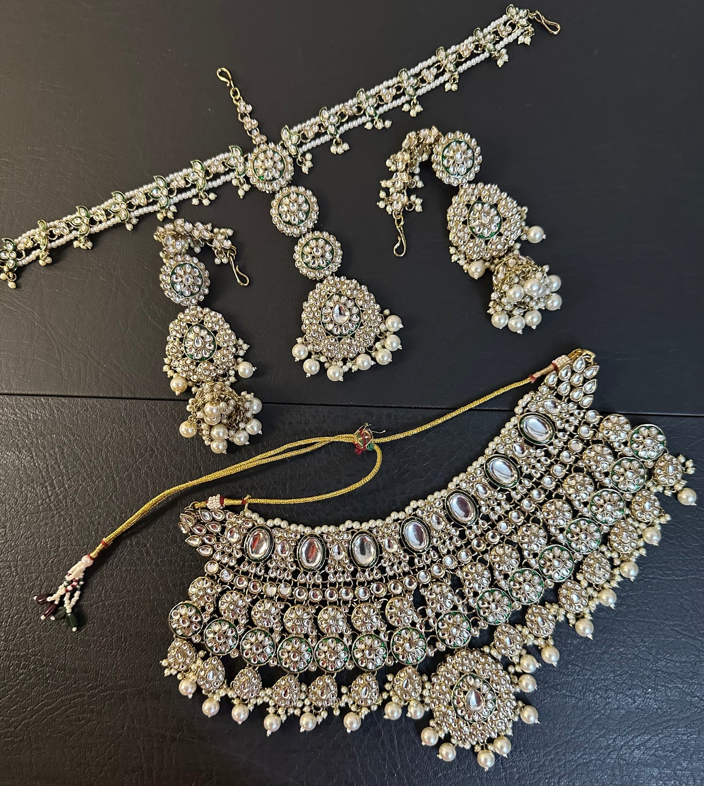 Indian Polki KUNDAN and Meenakari Work Bridal Set with Sheeh Matha Patti and JHUMKI Earrings ✨