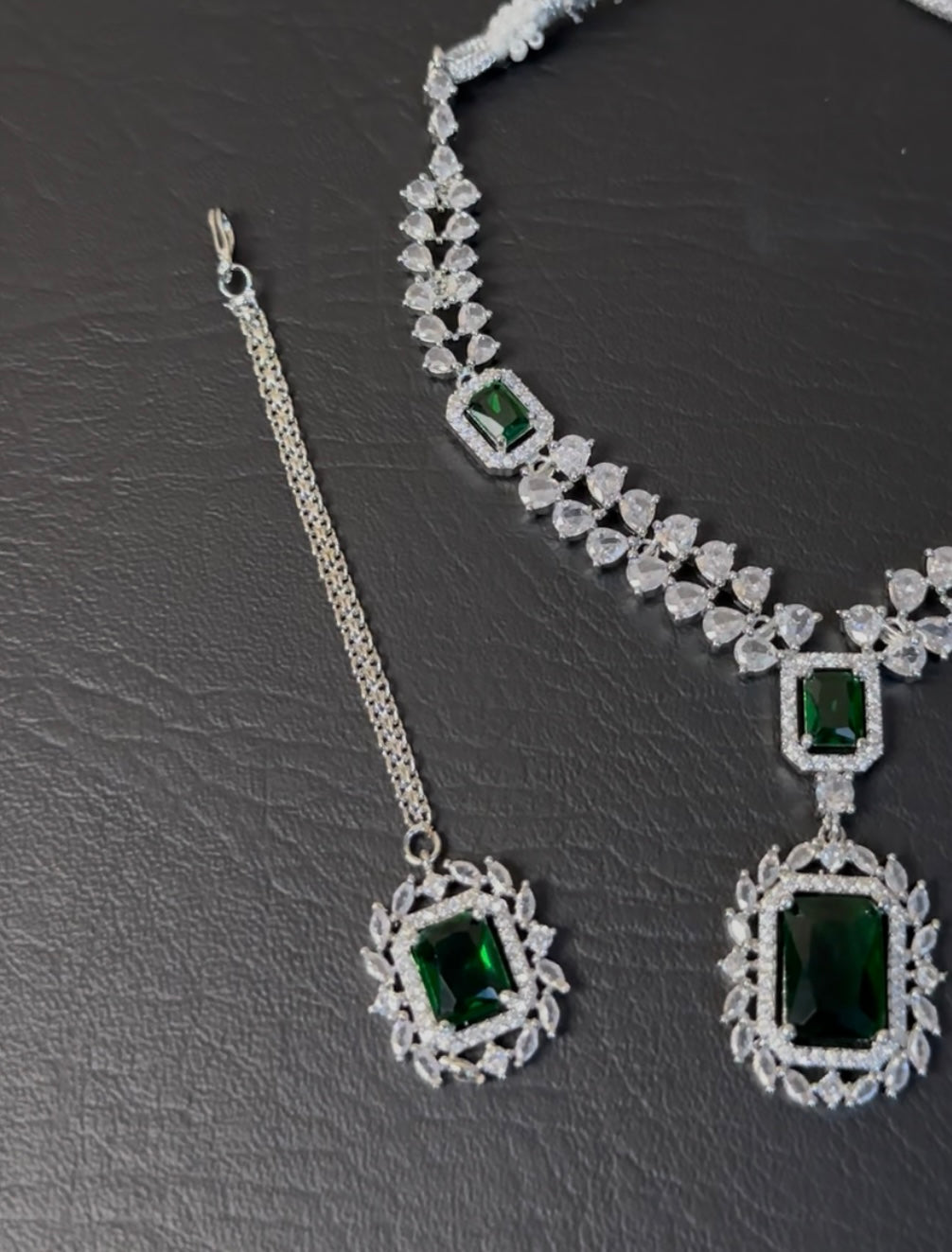 American Ad Diamond Zircon Double line Necklace Set