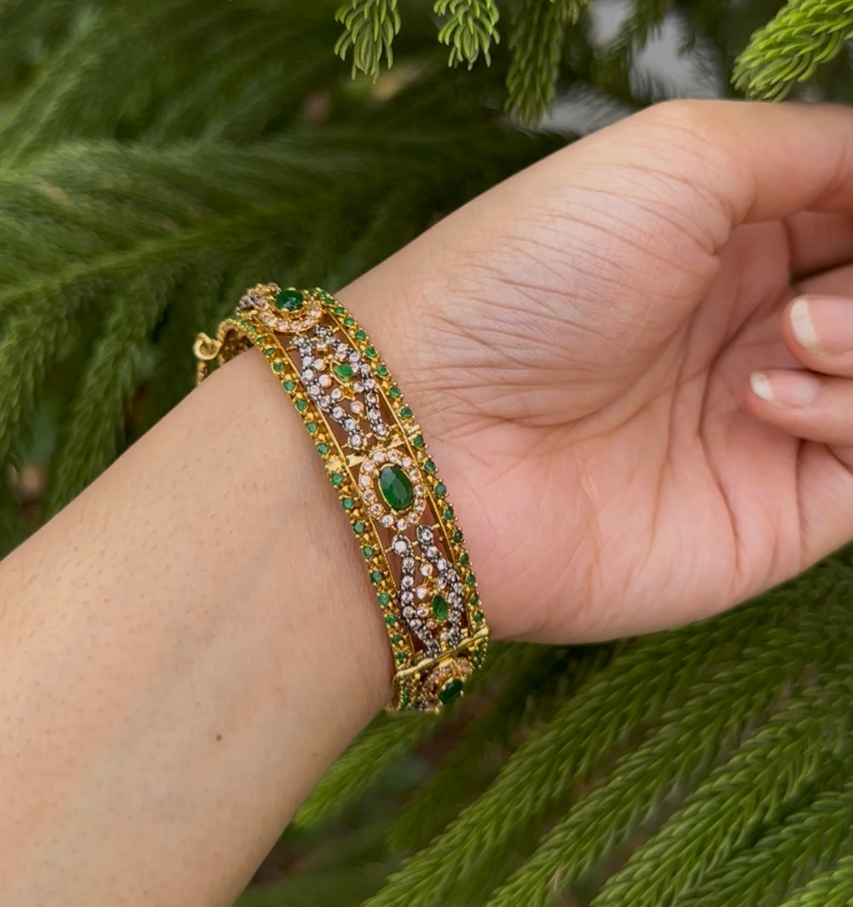 Zircon doublet Stone Bangle