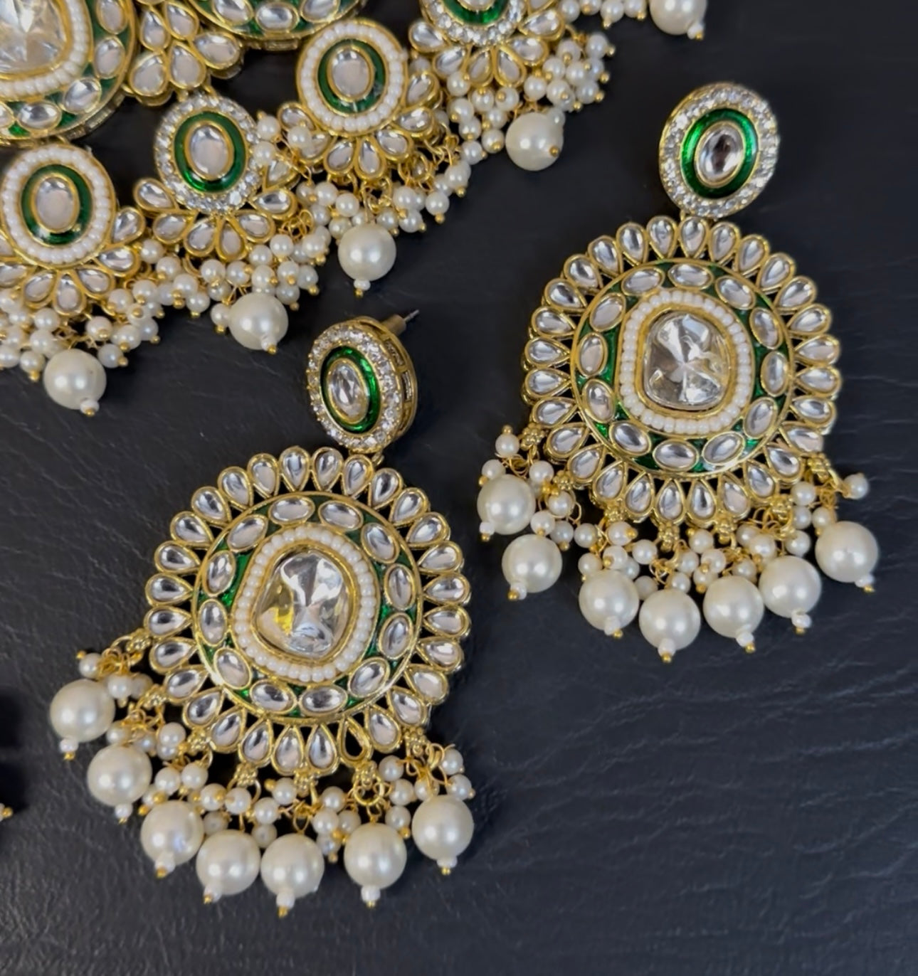 Indian KUNDAN Necklace Set With Earrings Tika and Jhumar ✨