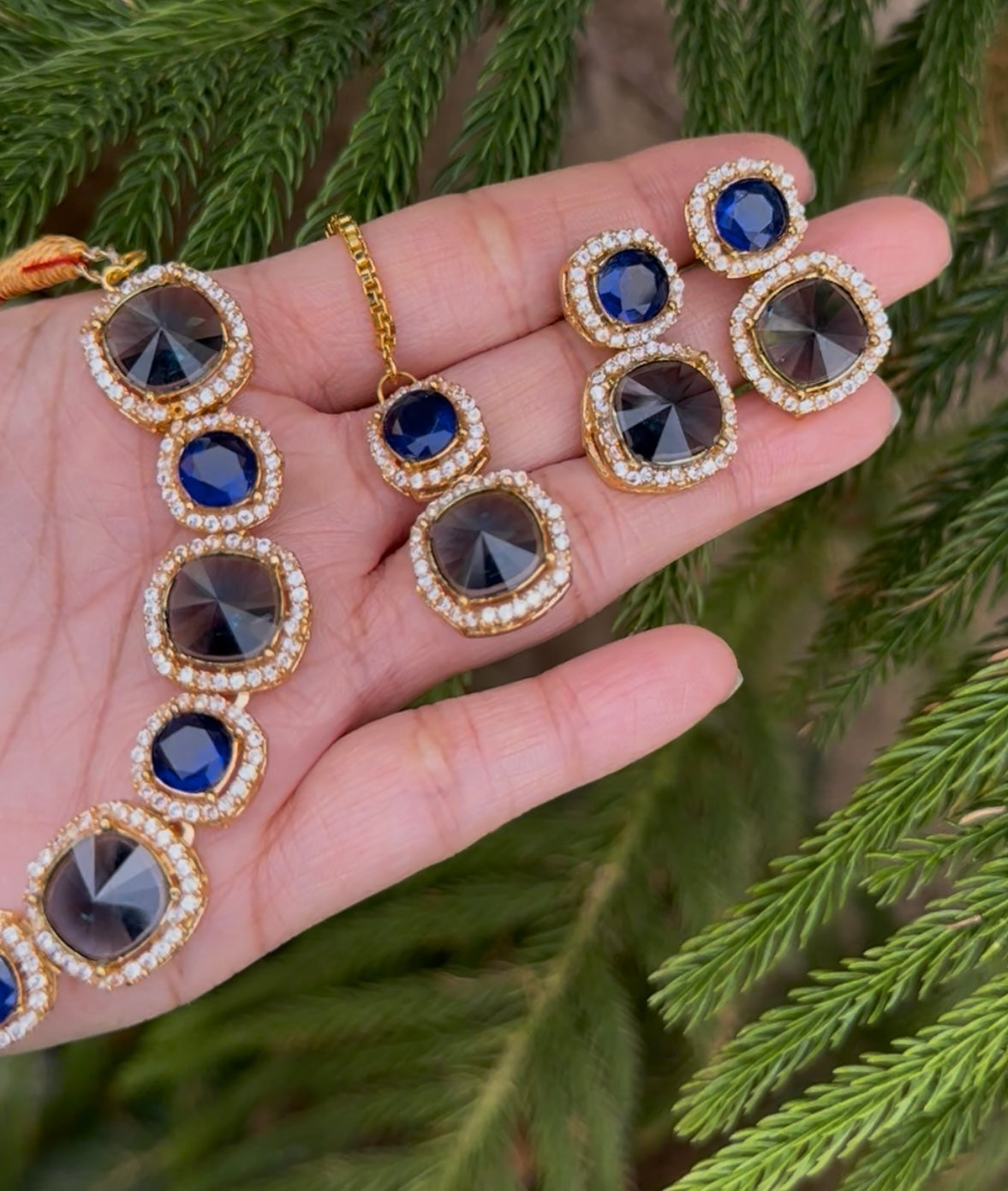 Zircon Necklace Set