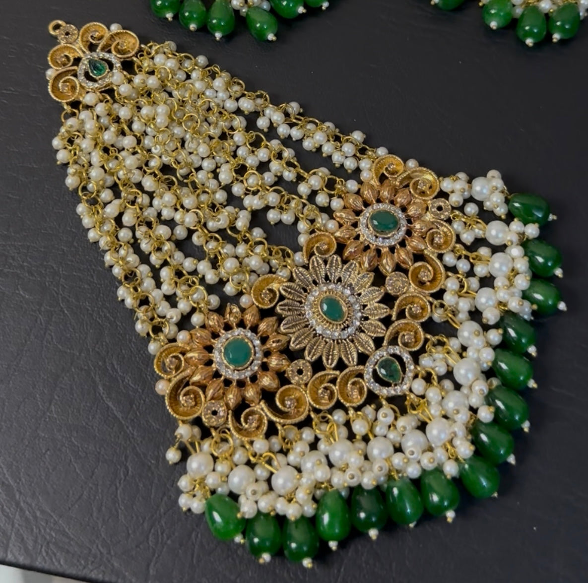 Handcrafted gold plated bridal set ✨