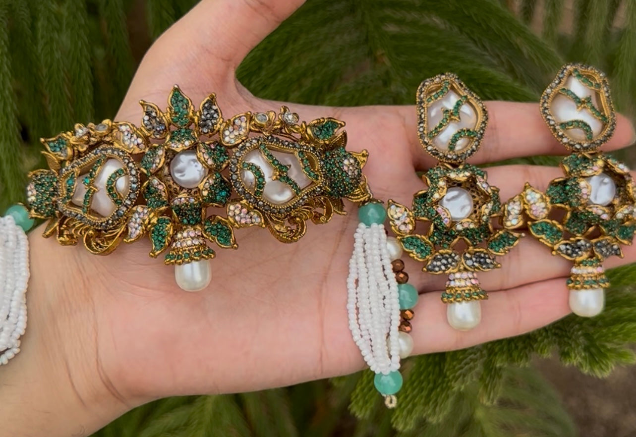 Turkish Stones Mother Pearl CHOKAR Set