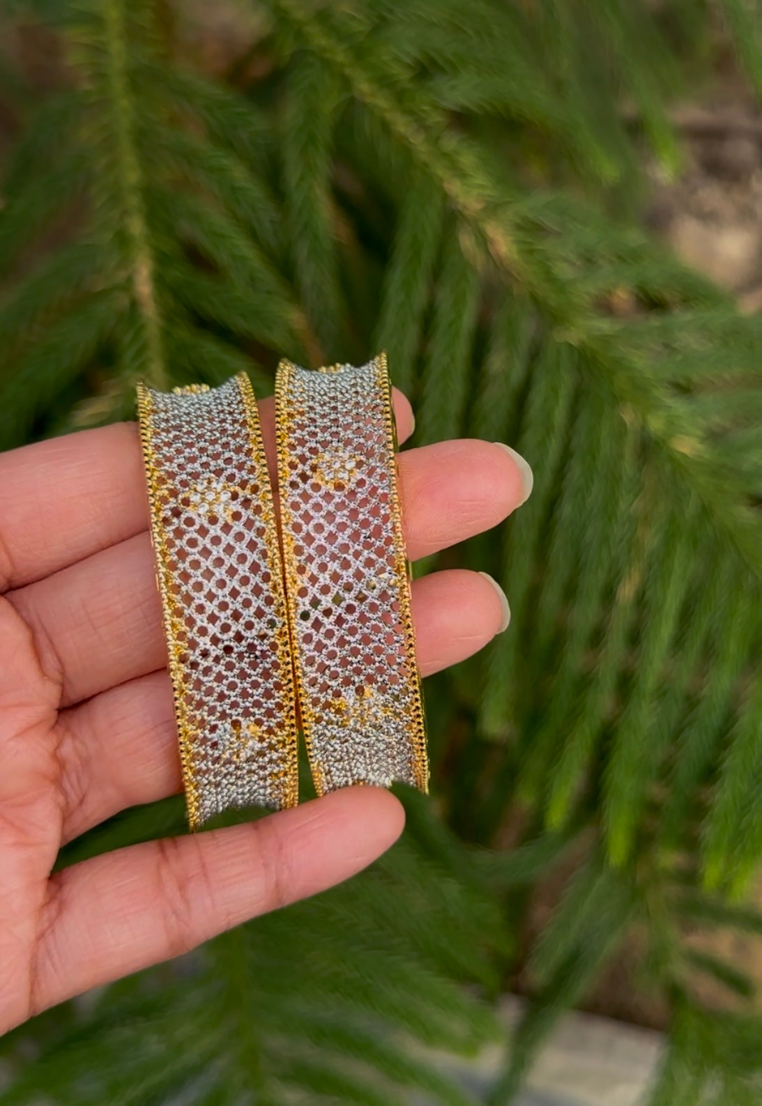 AD ZIRCON BENGLE SET SIZE (2.4)