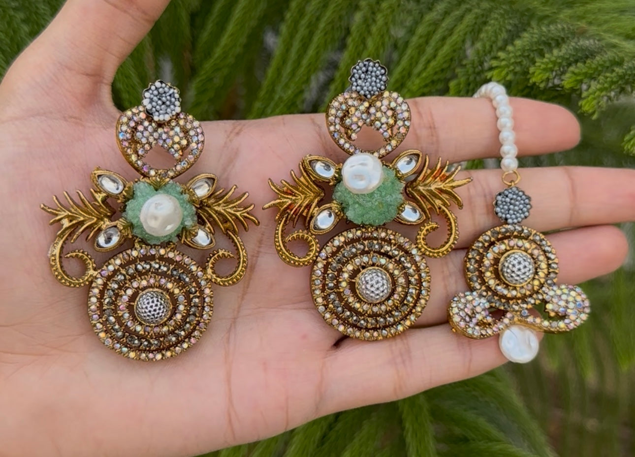 Turkish stone with Mother pearl CHOKAR Set