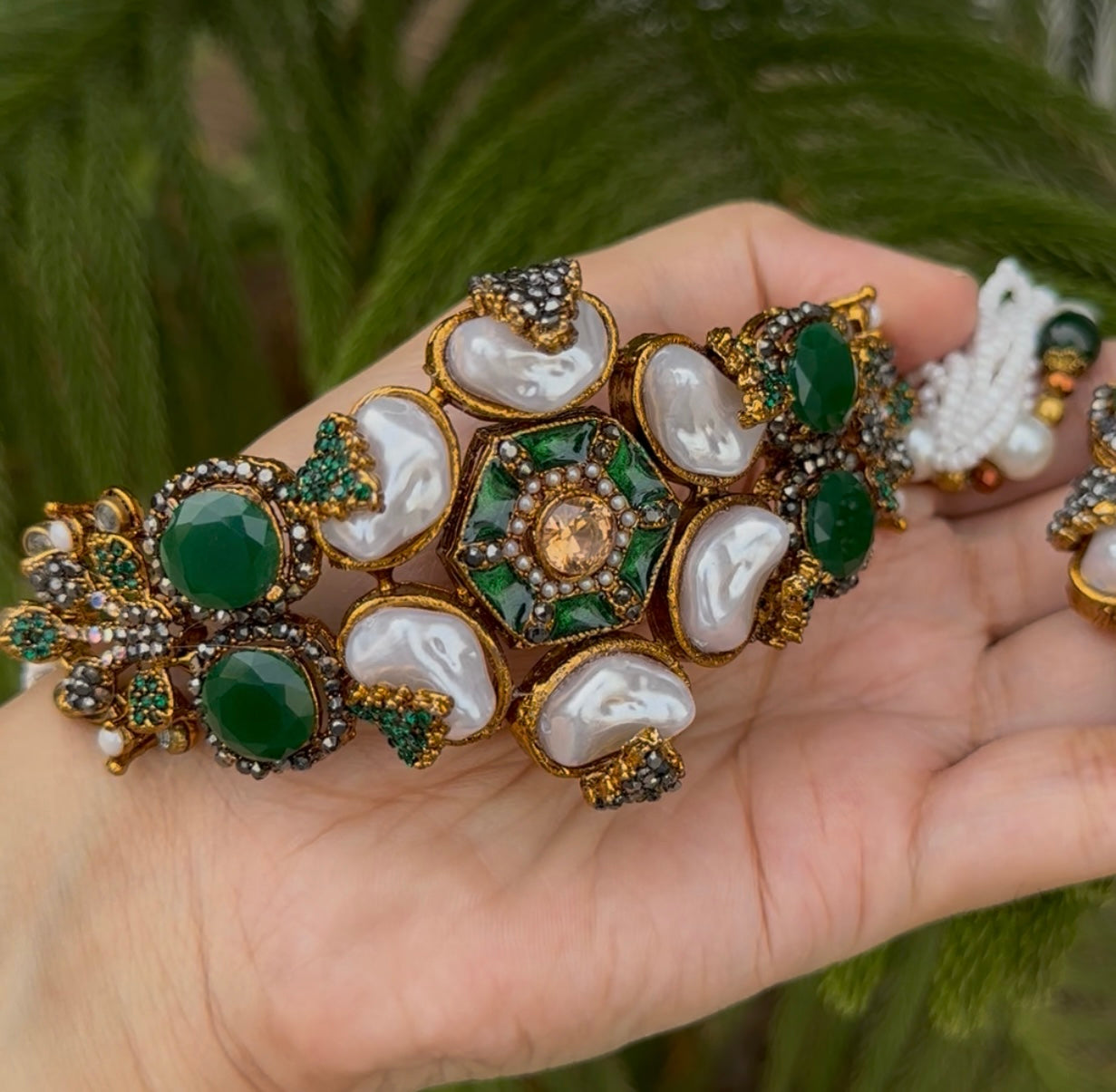 Mother Pearl Turkish Stone Chokar Set
