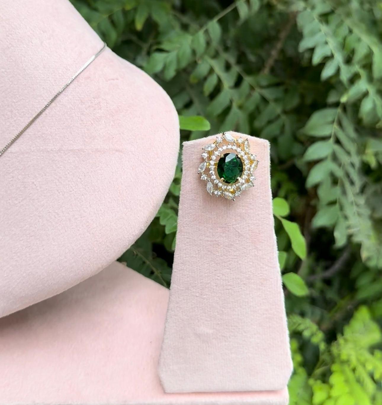 AMERICAN DIAMOND PENDANT SET