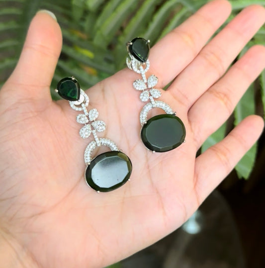 ZIRCON EMERALD STONE EARRINGS