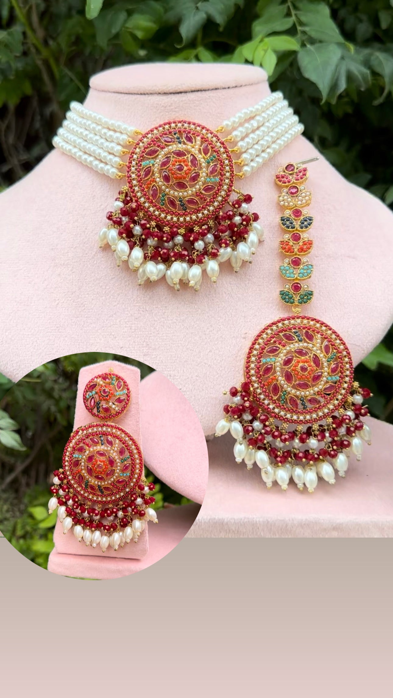 HANDMADE CHOKAR WITH TIKA AND EARRINGS