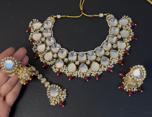 INDIAN KUNDAN NECKLACE WITH TIKA AND EARRINGS