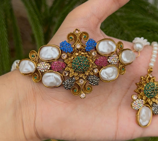 Handcrafted Turkish Stones With Mother pearl CHOKAR with earrings and Tika