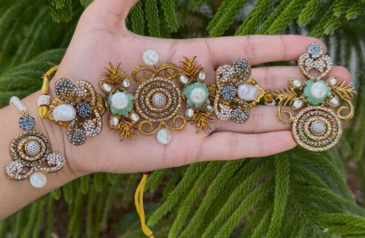 Turkish stone with Mother pearl CHOKAR Set