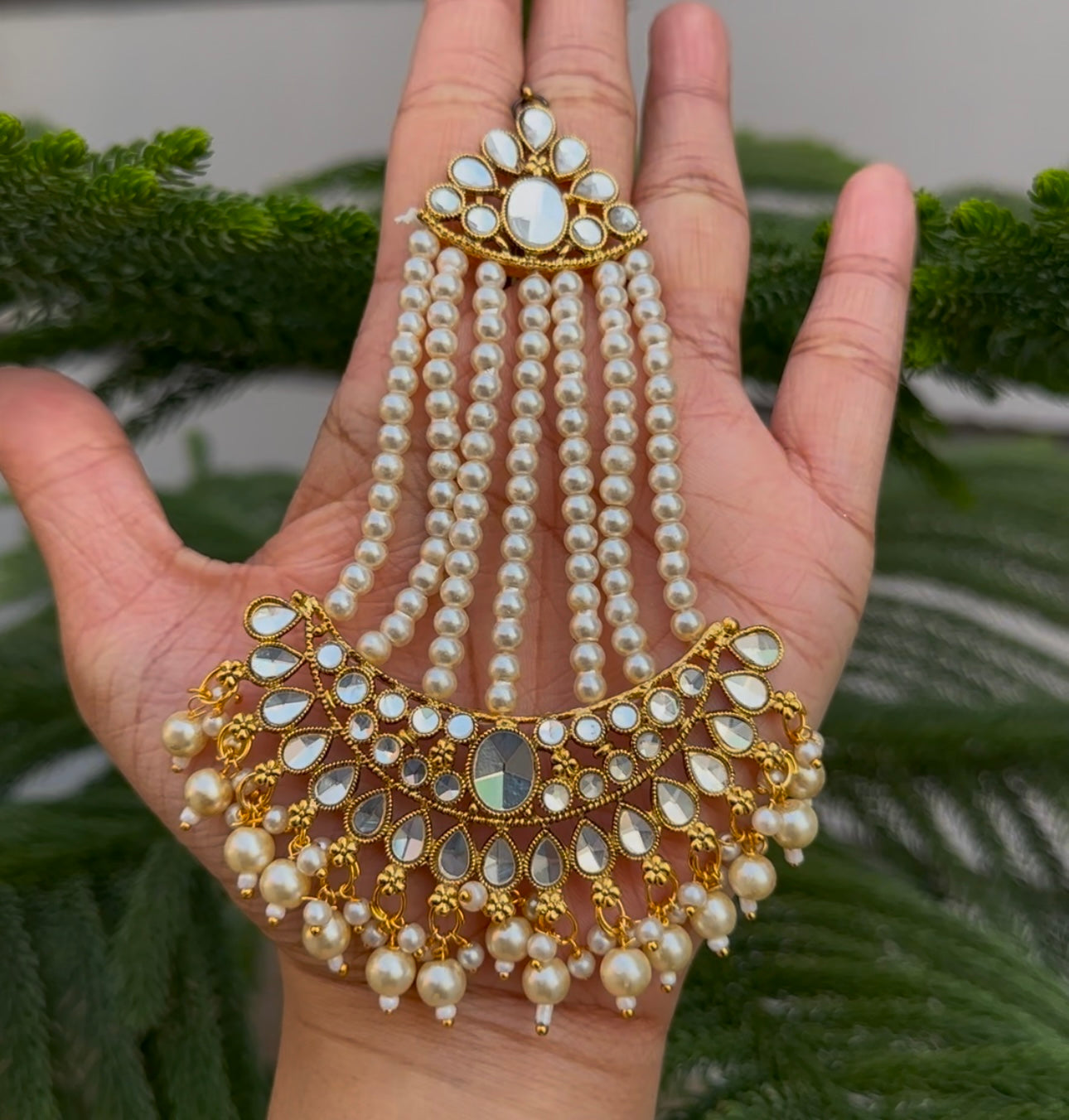 KUNDAN JHUMAR