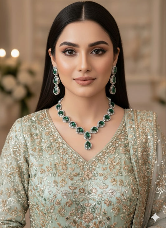 American Ad Diamond Zircon Necklace Set