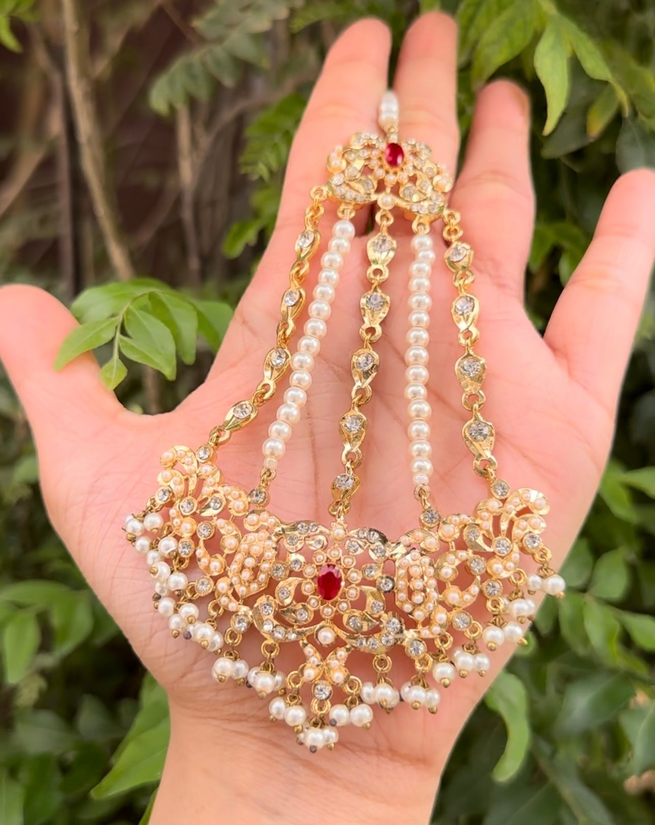 NAURATAN BRIDAL SET ( make to order set and it requires 15-18 days)