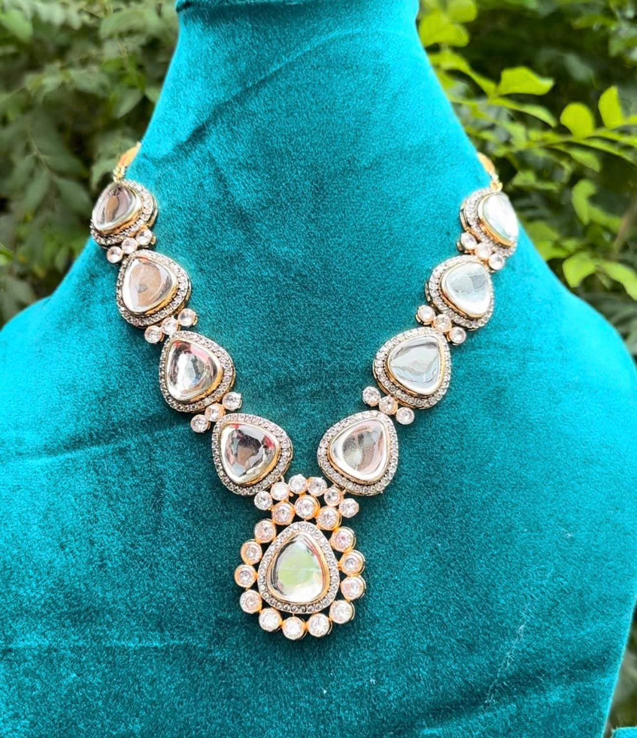 INDIAN KUNDAN MAALA WITH EARRINGS