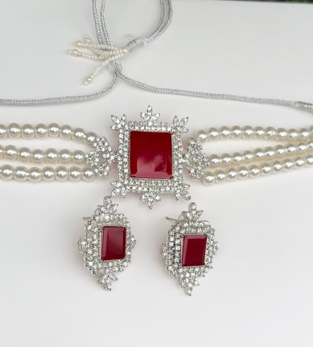 ZIRCON MAROON CHOKAR SET