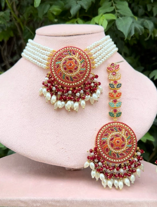 HANDMADE CHOKAR WITH TIKA AND EARRINGS