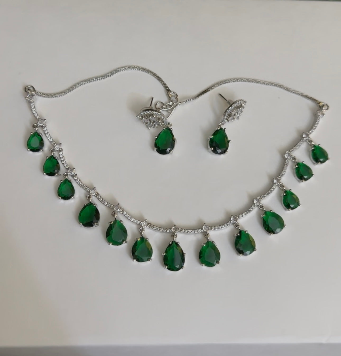 AD DIAMOND NECKLACE SET