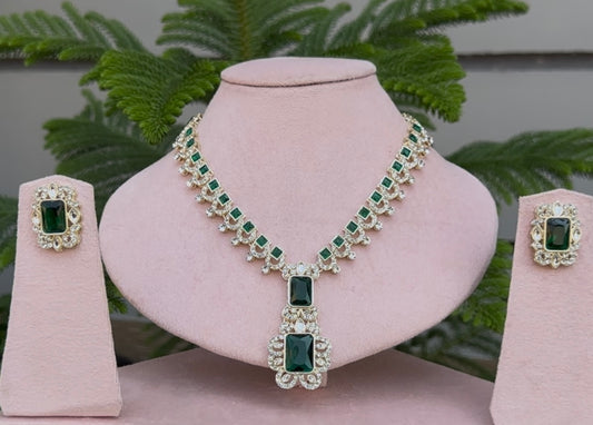 EMERALD ZIRCON MAALA SET