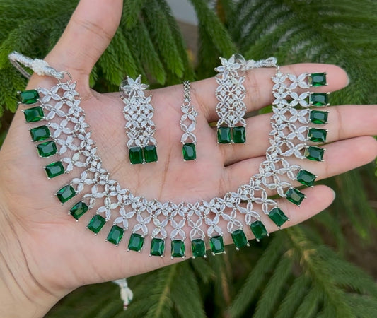 INDIAN AD DIAMOND NECKLACE SET